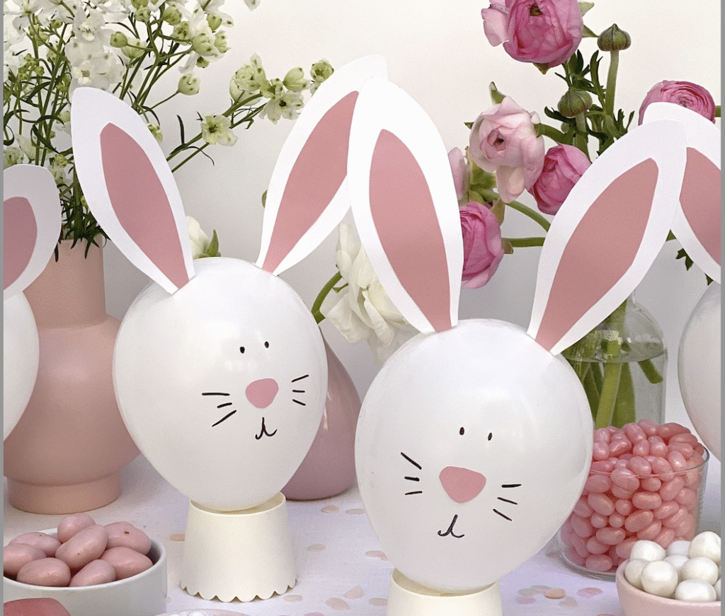 Ballons Lapin DIY : la déco de Pâques ultra facile qui fait fondre petits et grands